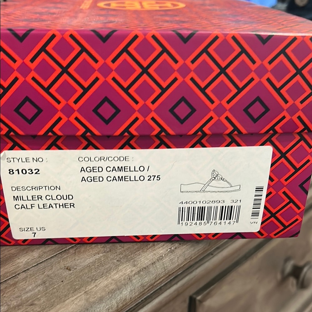 Tory Burch Aged Camello Sandals